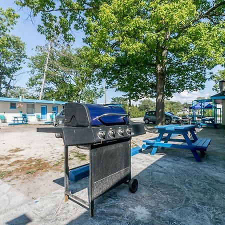 Beachfront At Beach1 Motel Wasaga Beach Exterior foto