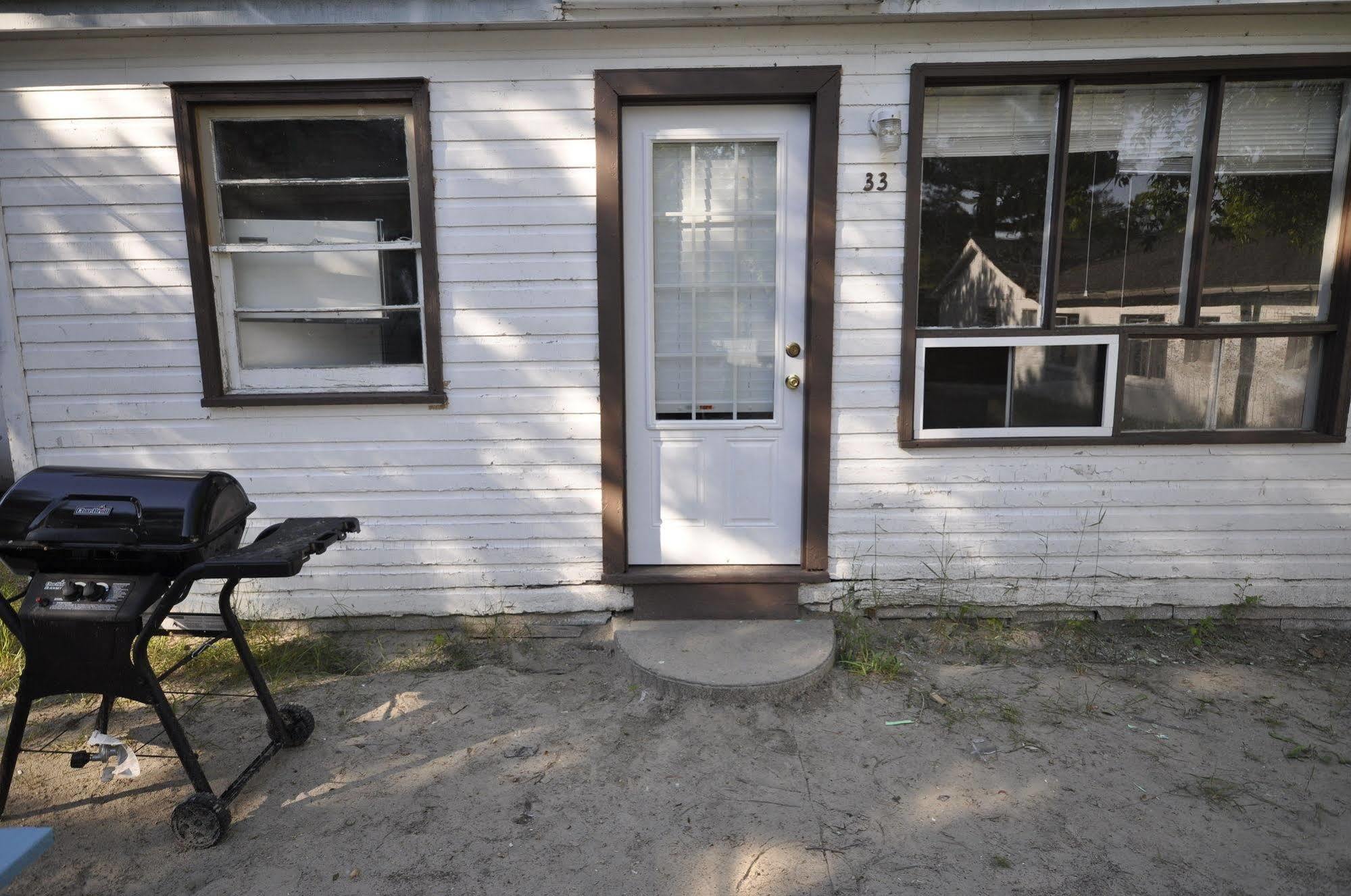 Beachfront At Beach1 Motel Wasaga Beach Exterior foto